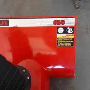 26 IN SNOWBLOWER